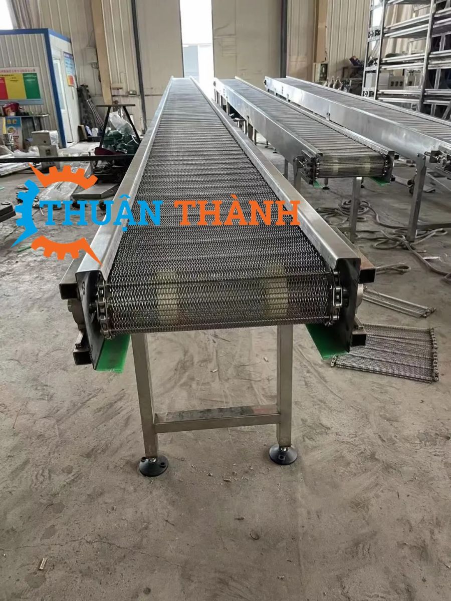 bang-tai-luoi-inox-soi-xoan 