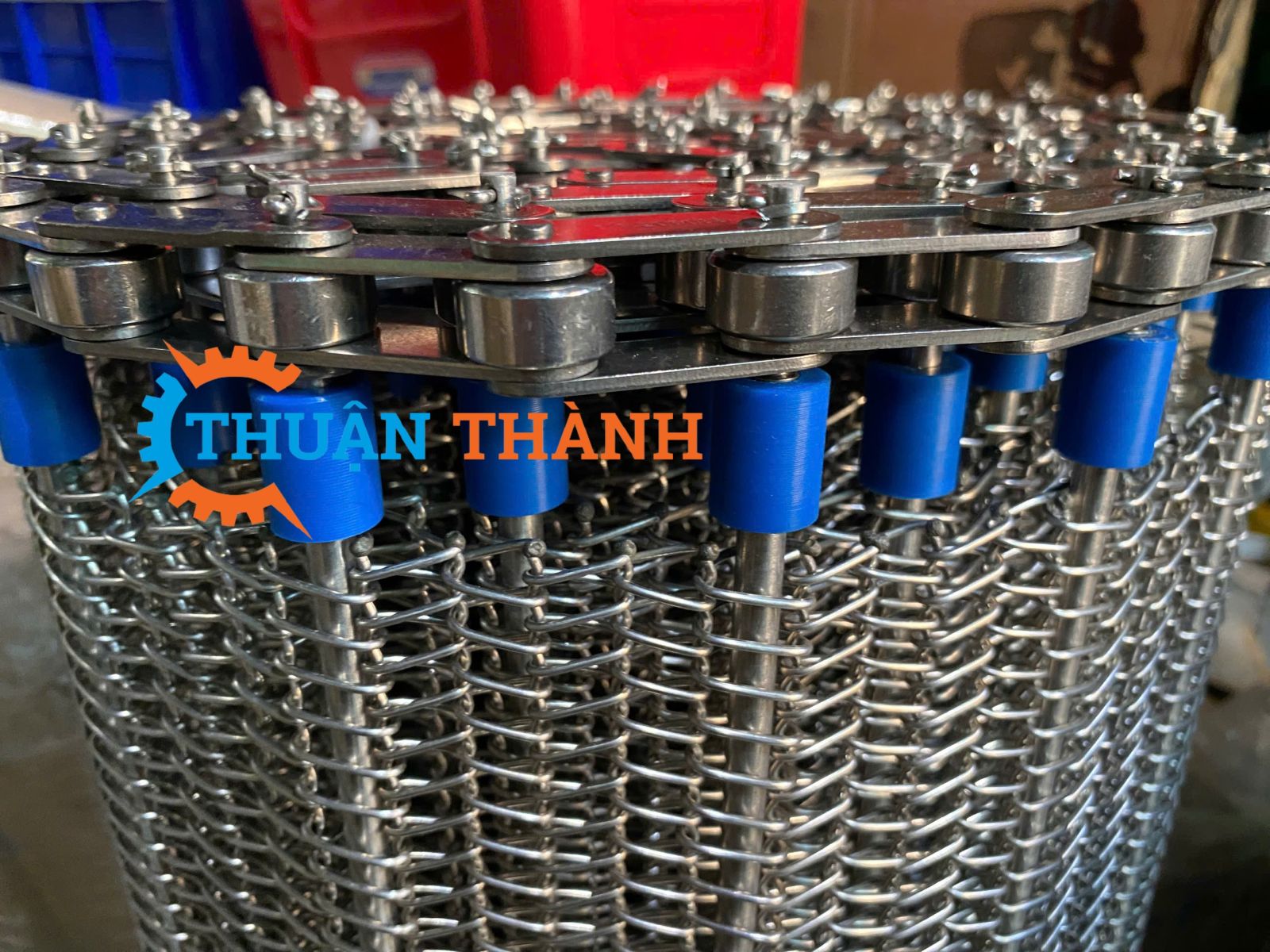bang-tai-luoi-inox-soi-xoan 
