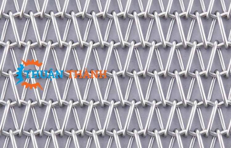 bang-tai-luoi-inox-soi-xoan 