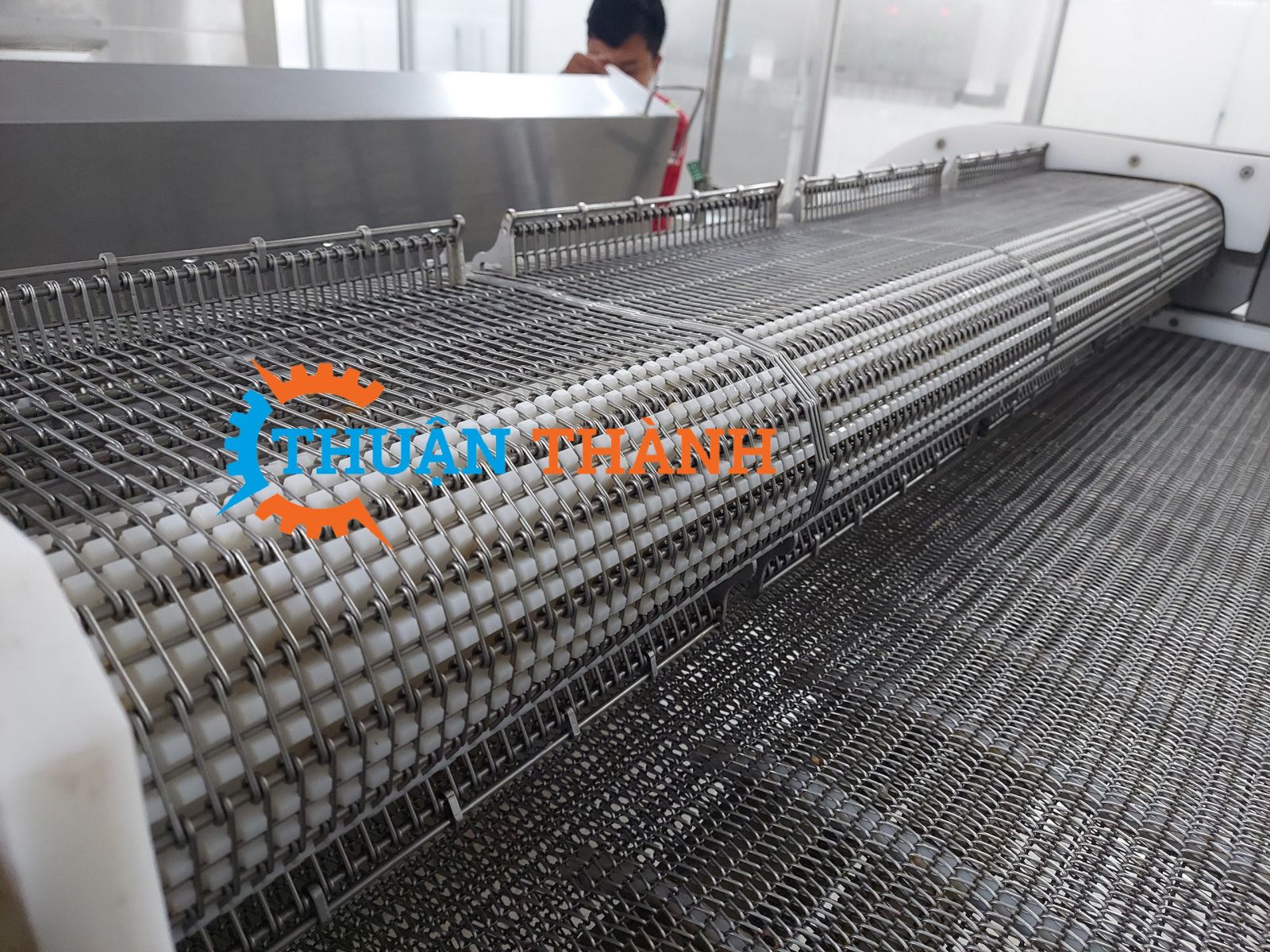 Băng tải lưới inox 304