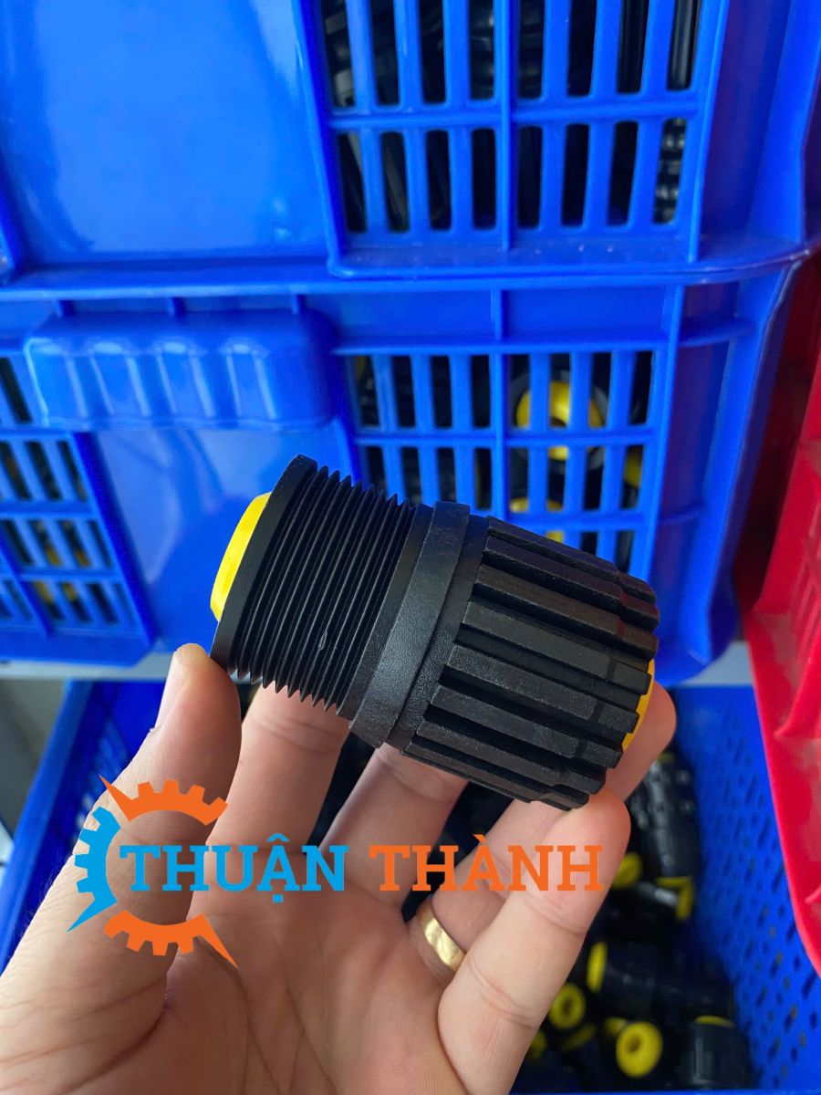 Con-lan-bang-tai Poly-V