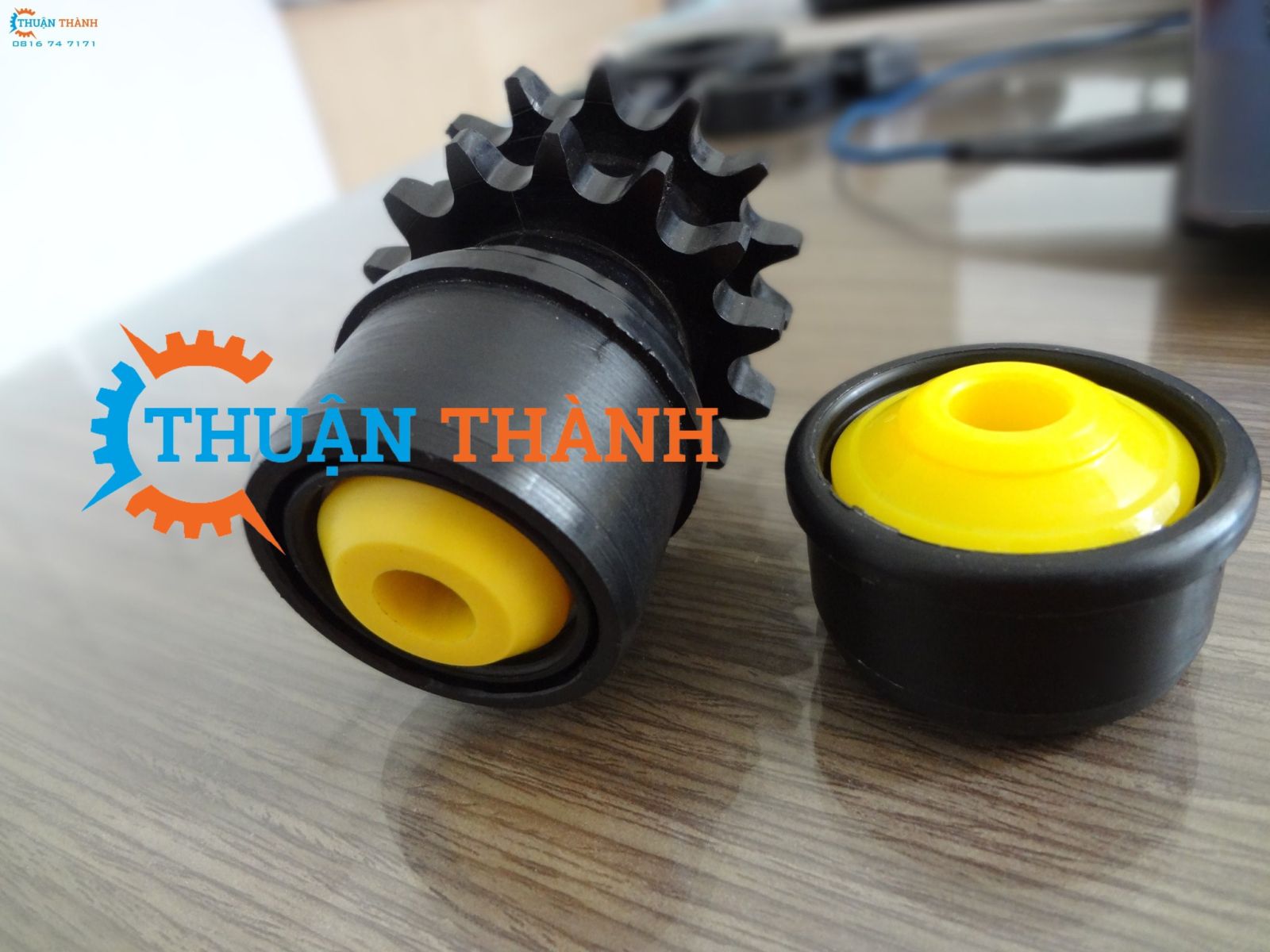 con-lan-truyen-tai-banh-rang-don-doi-bang-nhua