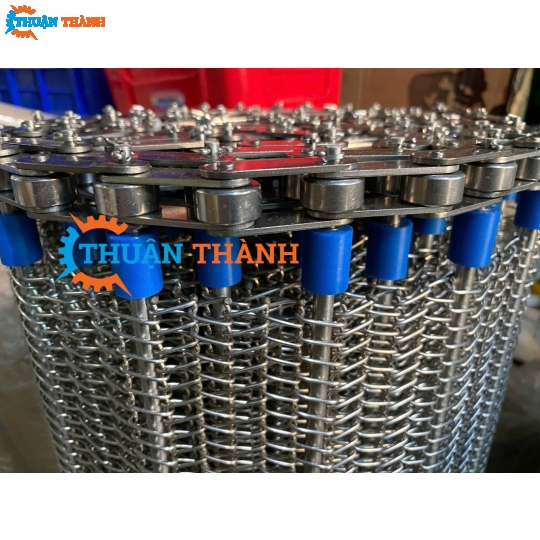 Băng tải lưới inox 304