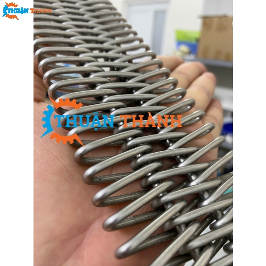 Băng tải lưới inox 304