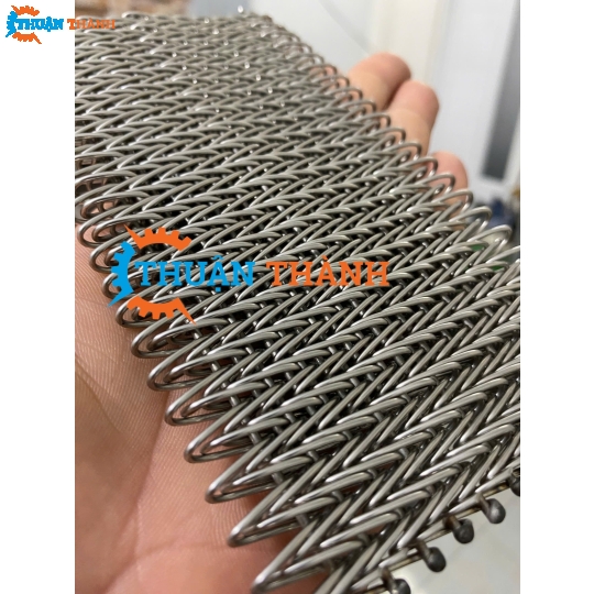 Băng tải lưới inox 304